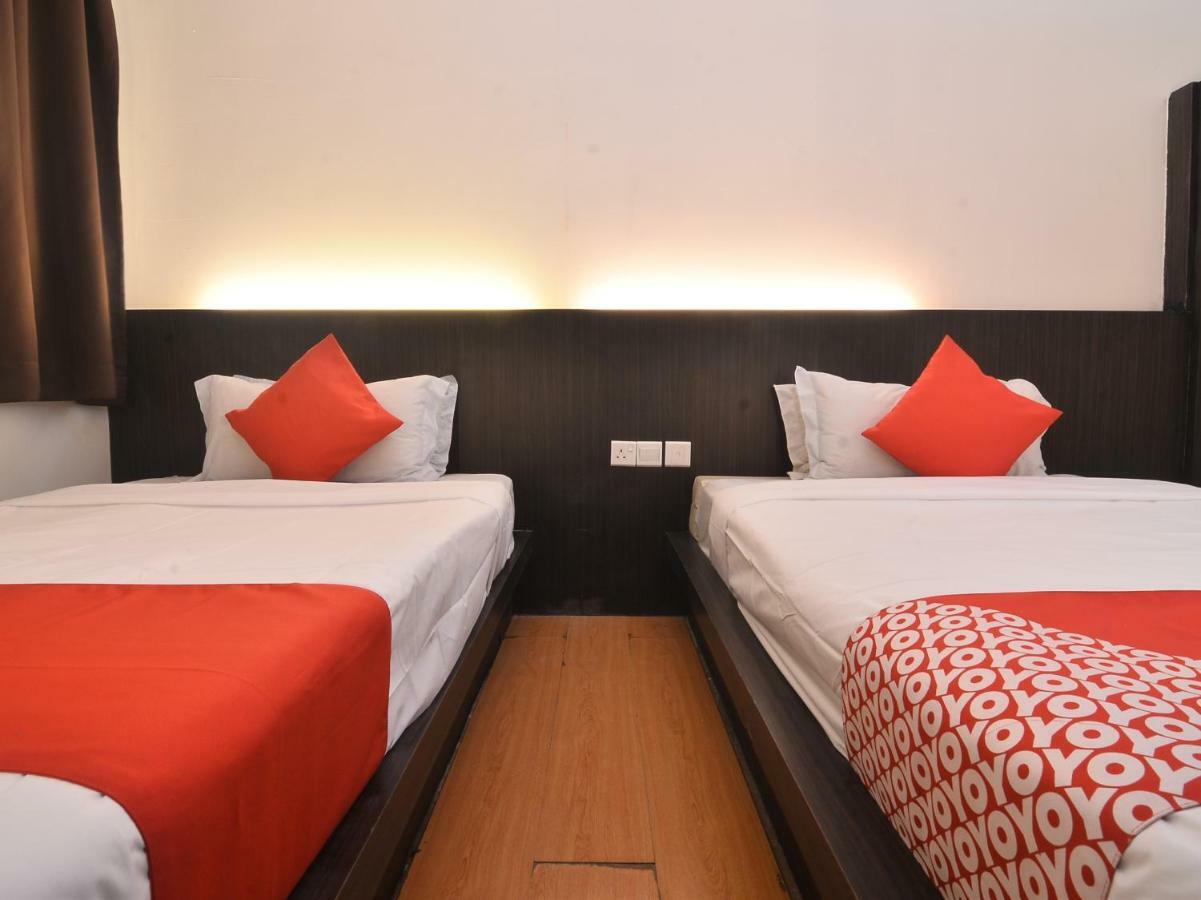 Oyo 43960 Laksamana Executive & Boutique Hotel Tawau Luaran gambar