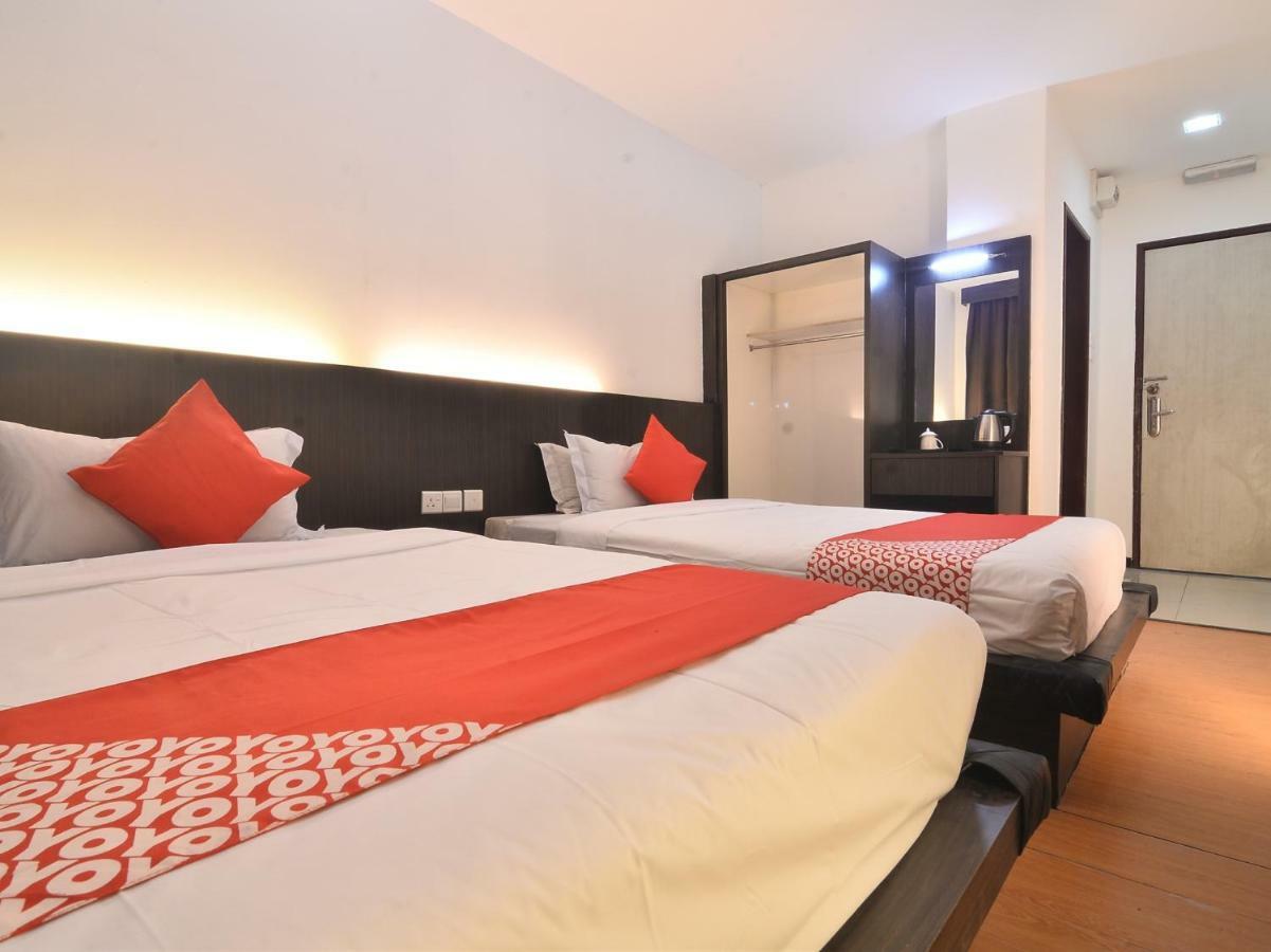 Oyo 43960 Laksamana Executive & Boutique Hotel Tawau Luaran gambar