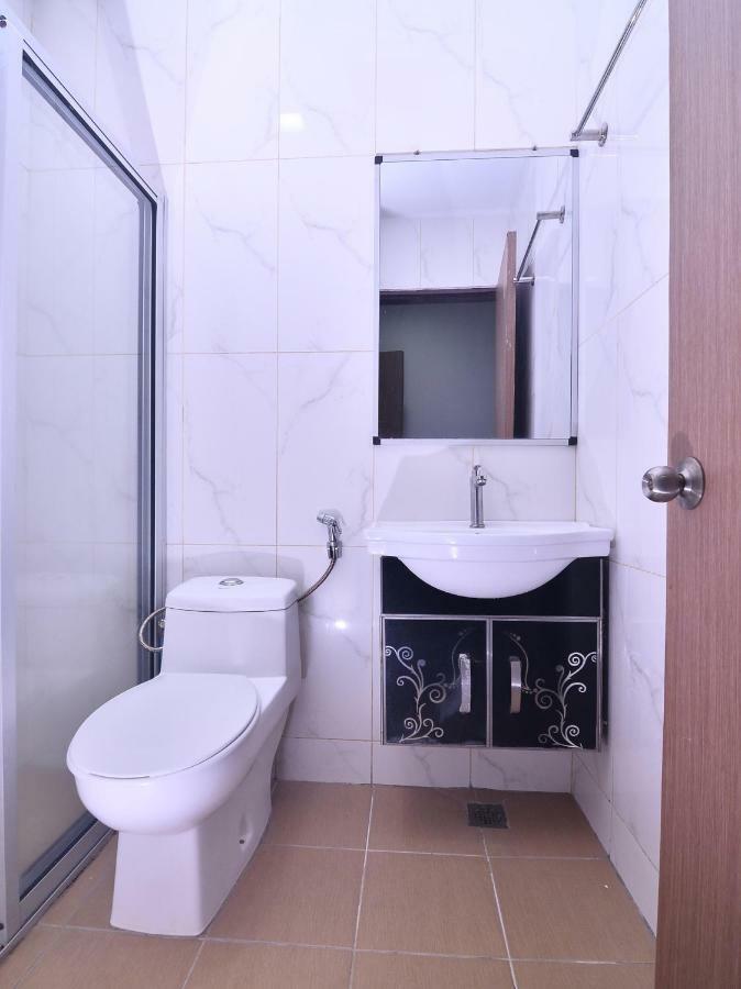 Oyo 43960 Laksamana Executive & Boutique Hotel Tawau Luaran gambar