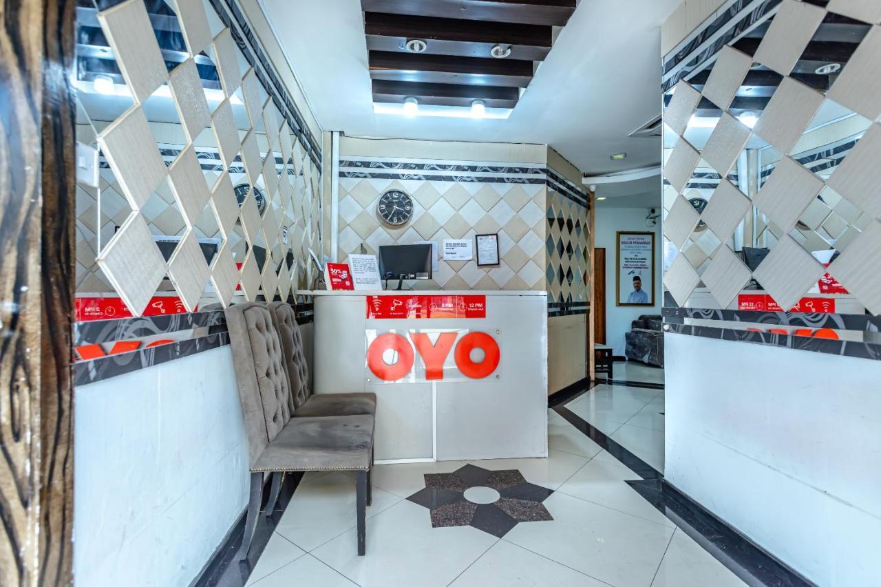Oyo 43960 Laksamana Executive & Boutique Hotel Tawau Luaran gambar